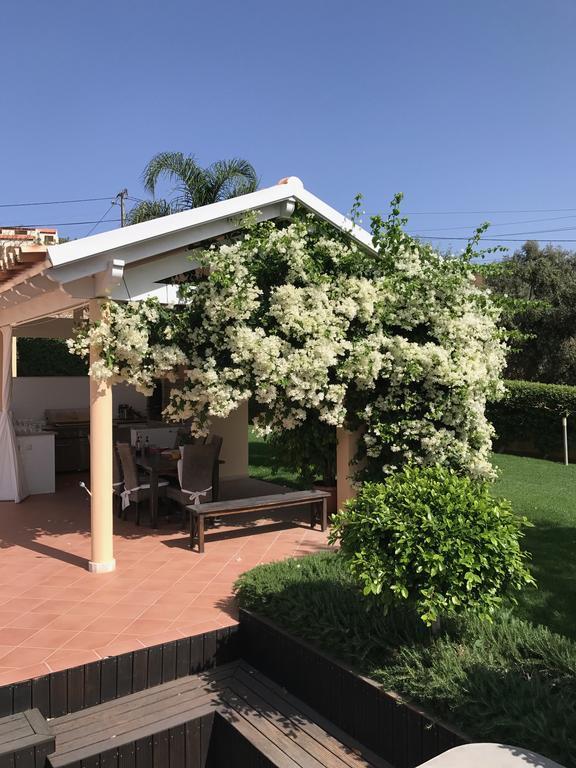 Bed and Breakfast Casa Mocho Branco Loulé Exterior foto